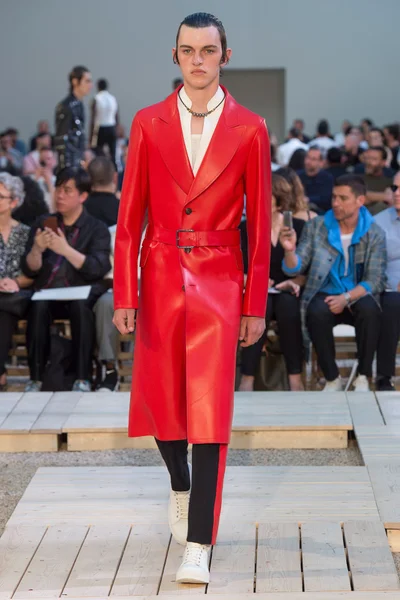 Look 6